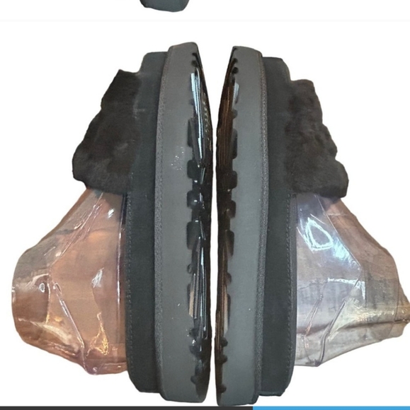 Ugg Laton Fur slides - Picture 7 of 7